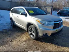 5TDJKRFH0GS238471 2016 TOYOTA HIGHLANDER
