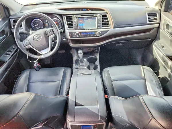 5TDJKRFH0GS250491 2016 TOYOTA HIGHLANDER - Image 8