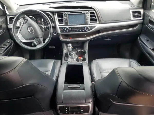 5TDJKRFH0GS250880 2016 TOYOTA HIGHLANDER - Image 8