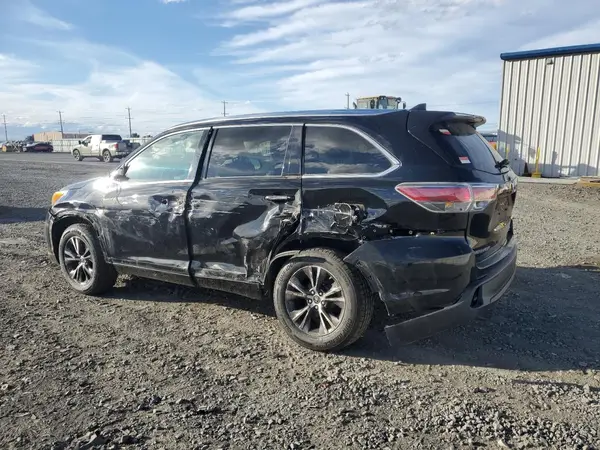5TDJKRFH0GS257280 2016 TOYOTA HIGHLANDER - Image 2