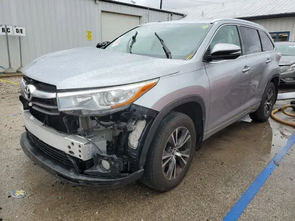 5TDJKRFH0GS300760 2016 TOYOTA HIGHLANDER - Image 1