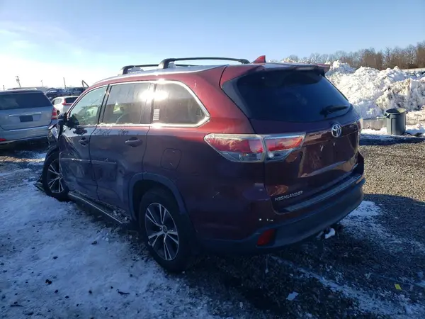 5TDJKRFH0GS302752 2016 TOYOTA HIGHLANDER - Image 2