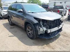5TDJKRFH0GS319485 2016 TOYOTA HIGHLANDER