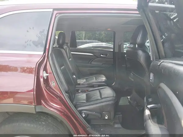 5TDJKRFH0GS324766 2016 TOYOTA HIGHLANDER - Image 8
