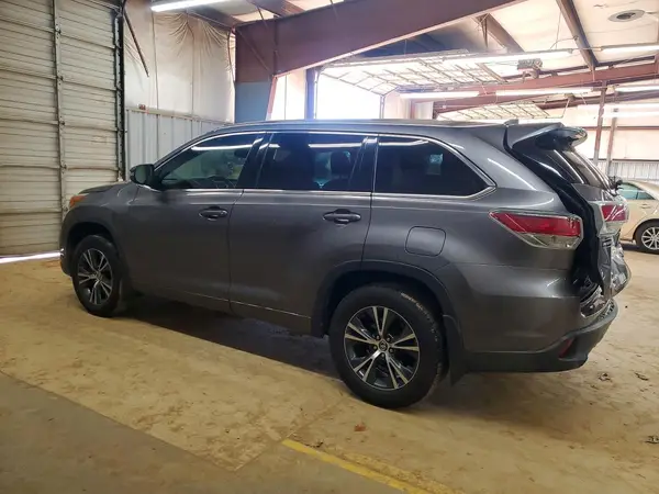 5TDJKRFH0GS332740 2016 TOYOTA HIGHLANDER - Image 2
