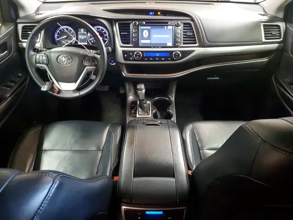 5TDJKRFH0GS332740 2016 TOYOTA HIGHLANDER - Image 8