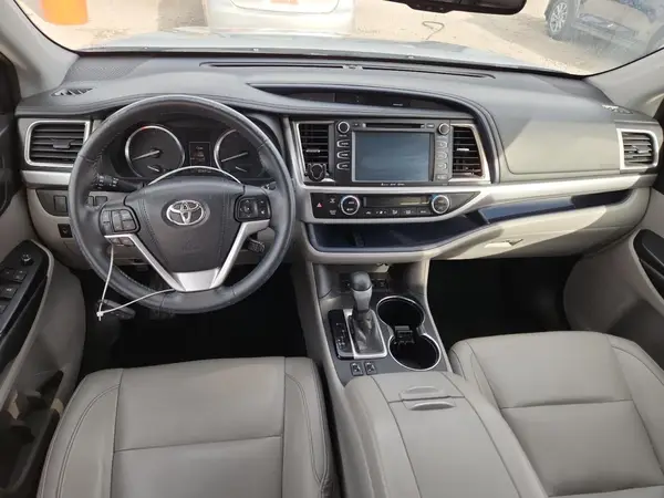 5TDJKRFH0GS341356 2016 TOYOTA HIGHLANDER - Image 8
