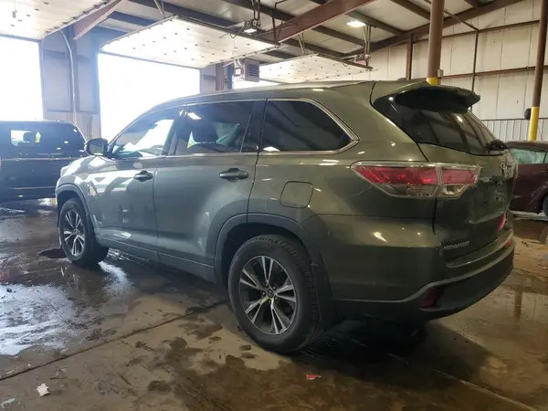 5TDJKRFH0GS355922 2016 TOYOTA HIGHLANDER - Image 2