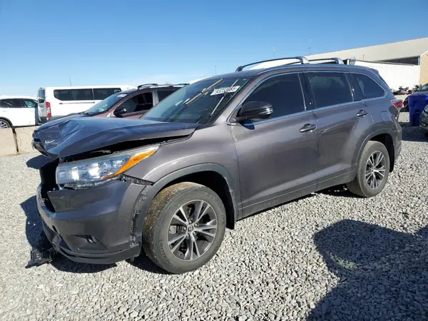 5TDJKRFH0GS501493 2016 TOYOTA HIGHLANDER - Image 1