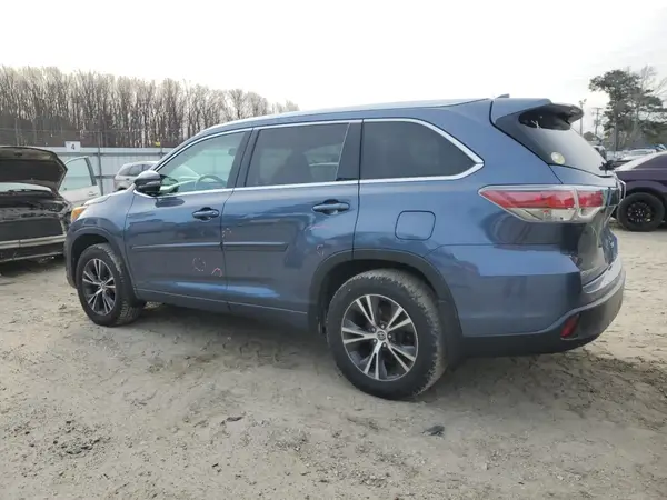 5TDJKRFH1GS230976 2016 TOYOTA HIGHLANDER - Image 2
