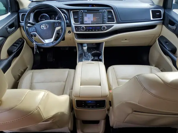 5TDJKRFH1GS230976 2016 TOYOTA HIGHLANDER - Image 8