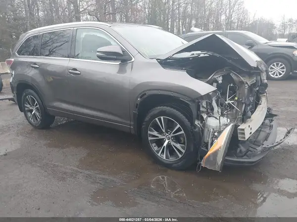 5TDJKRFH1GS233991 2016 TOYOTA HIGHLANDER - Image 1