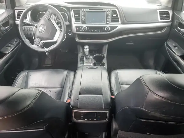 5TDJKRFH1GS244117 2016 TOYOTA HIGHLANDER - Image 8