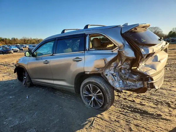 5TDJKRFH1GS250032 2016 TOYOTA HIGHLANDER - Image 2