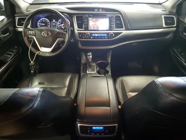 5TDJKRFH1GS250855 2016 TOYOTA HIGHLANDER - Image 8