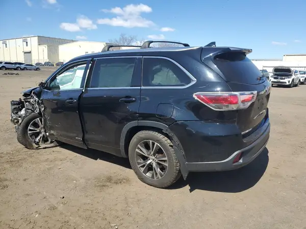 5TDJKRFH1GS252461 2016 TOYOTA HIGHLANDER - Image 2