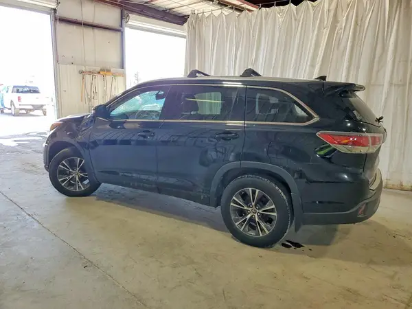 5TDJKRFH1GS253674 2016 TOYOTA HIGHLANDER - Image 2