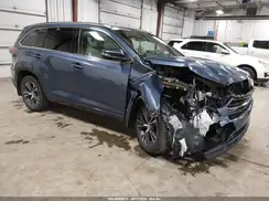 5TDJKRFH1GS261967 2016 TOYOTA HIGHLANDER