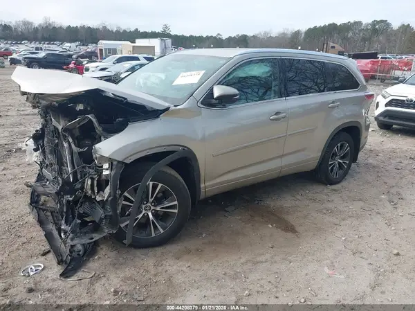 5TDJKRFH1GS266876 2016 TOYOTA HIGHLANDER - Image 2