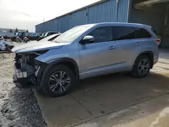 5TDJKRFH1GS275688 2016 TOYOTA HIGHLANDER