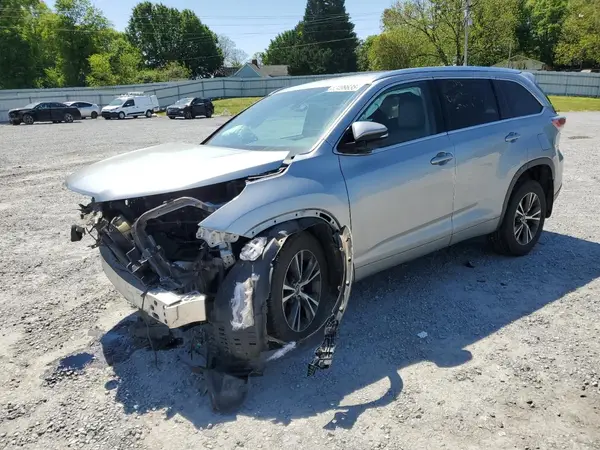 5TDJKRFH1GS304526 2016 TOYOTA HIGHLANDER - Image 1