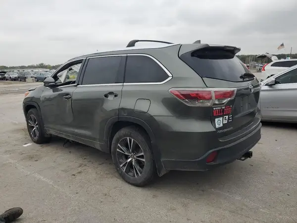 5TDJKRFH1GS317406 2016 TOYOTA HIGHLANDER - Image 2