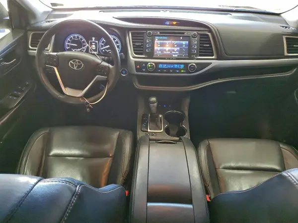 5TDJKRFH1GS334013 2016 TOYOTA HIGHLANDER - Image 8