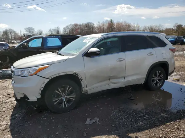 5TDJKRFH1GS335646 2016 TOYOTA HIGHLANDER - Image 1