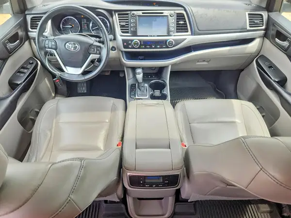 5TDJKRFH1GS342578 2016 TOYOTA HIGHLANDER - Image 8