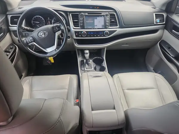 5TDJKRFH1GS349868 2016 TOYOTA HIGHLANDER - Image 8