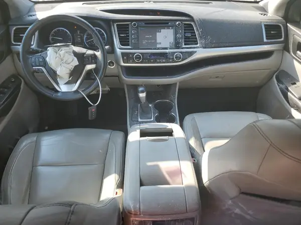 5TDJKRFH1GS353550 2016 TOYOTA HIGHLANDER - Image 8