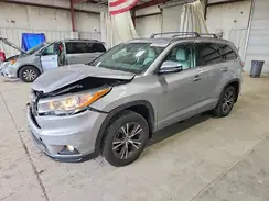 5TDJKRFH1GS355699 2016 TOYOTA HIGHLANDER