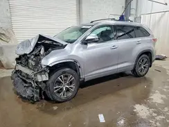 5TDJKRFH1GS504077 2016 TOYOTA HIGHLANDER