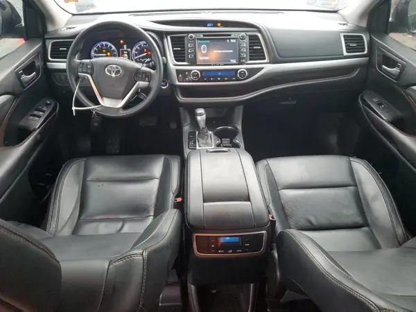 5TDJKRFH1GS506296 2016 TOYOTA HIGHLANDER - Image 8