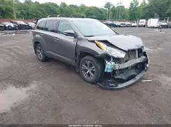 5TDJKRFH2GS226015 2016 TOYOTA HIGHLANDER