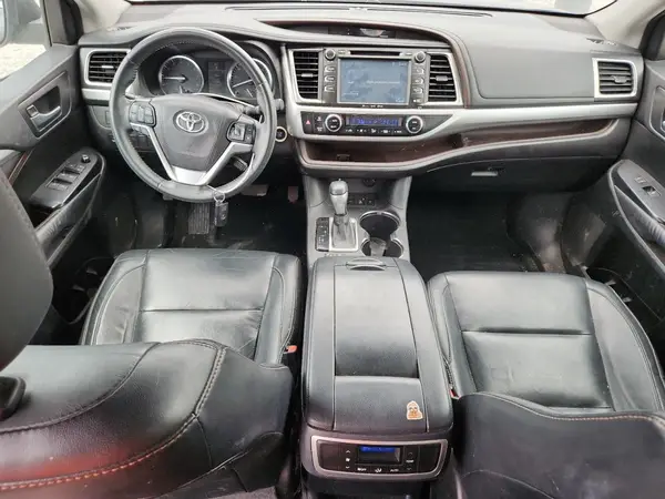 5TDJKRFH2GS228735 2016 TOYOTA HIGHLANDER - Image 8