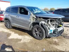 5TDJKRFH2GS231845 2016 TOYOTA HIGHLANDER