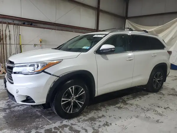 5TDJKRFH2GS233305 2016 TOYOTA HIGHLANDER - Image 1