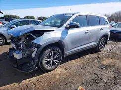 5TDJKRFH2GS236253 2016 TOYOTA HIGHLANDER