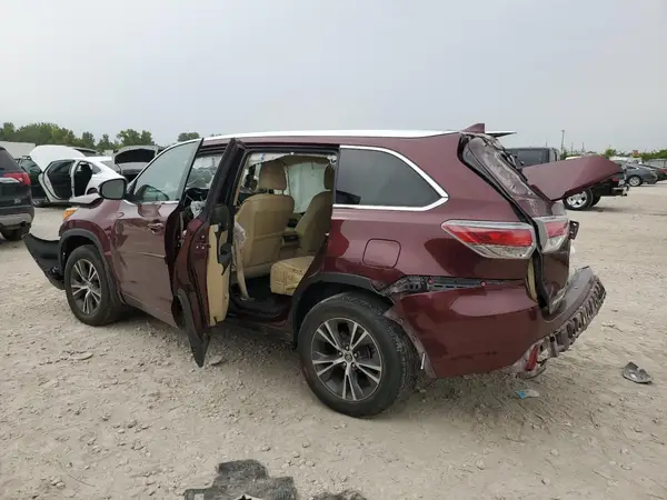 5TDJKRFH2GS252033 2016 TOYOTA HIGHLANDER - Image 2
