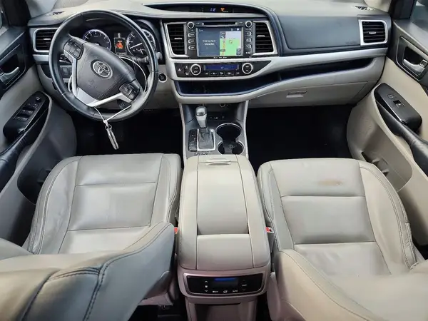5TDJKRFH2GS274405 2016 TOYOTA HIGHLANDER - Image 8