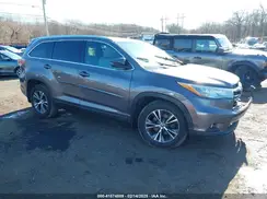 5TDJKRFH2GS277109 2016 TOYOTA HIGHLANDER