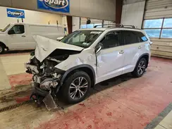 5TDJKRFH2GS282018 2016 TOYOTA HIGHLANDER