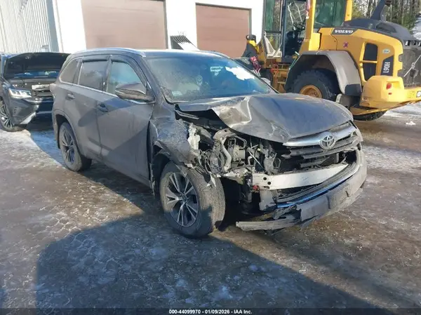 5TDJKRFH2GS287090 2016 TOYOTA HIGHLANDER - Image 1