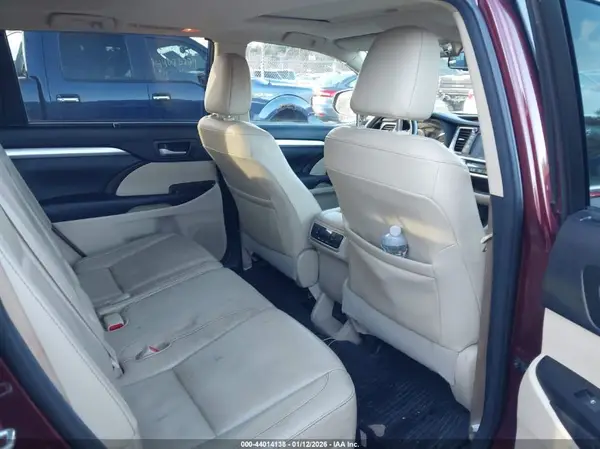 5TDJKRFH2GS289731 2016 TOYOTA HIGHLANDER - Image 8