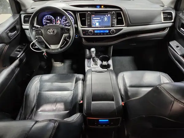 5TDJKRFH2GS289986 2016 TOYOTA HIGHLANDER - Image 8