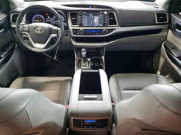 5TDJKRFH2GS300212 2016 TOYOTA HIGHLANDER - Image 8