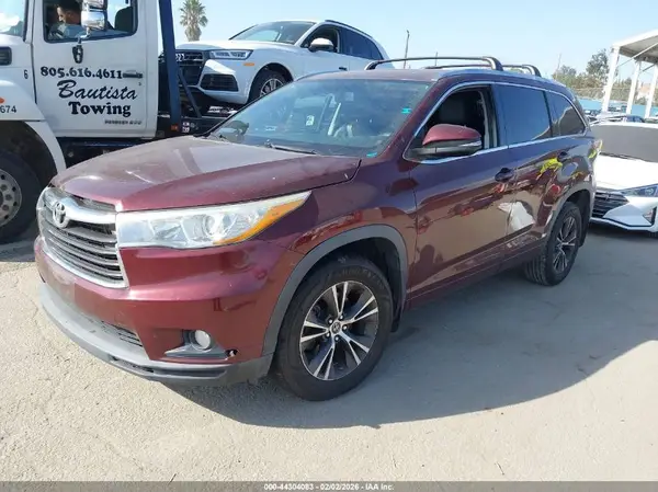 5TDJKRFH2GS308889 2016 TOYOTA HIGHLANDER - Image 2
