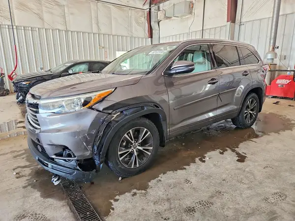 5TDJKRFH2GS313655 2016 TOYOTA HIGHLANDER - Image 1