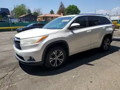 5TDJKRFH2GS313722 2016 TOYOTA HIGHLANDER